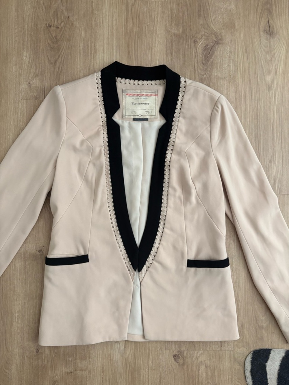 Women's cartonnier anthropology dera tuxedo Cream Blazer with Black Trim
